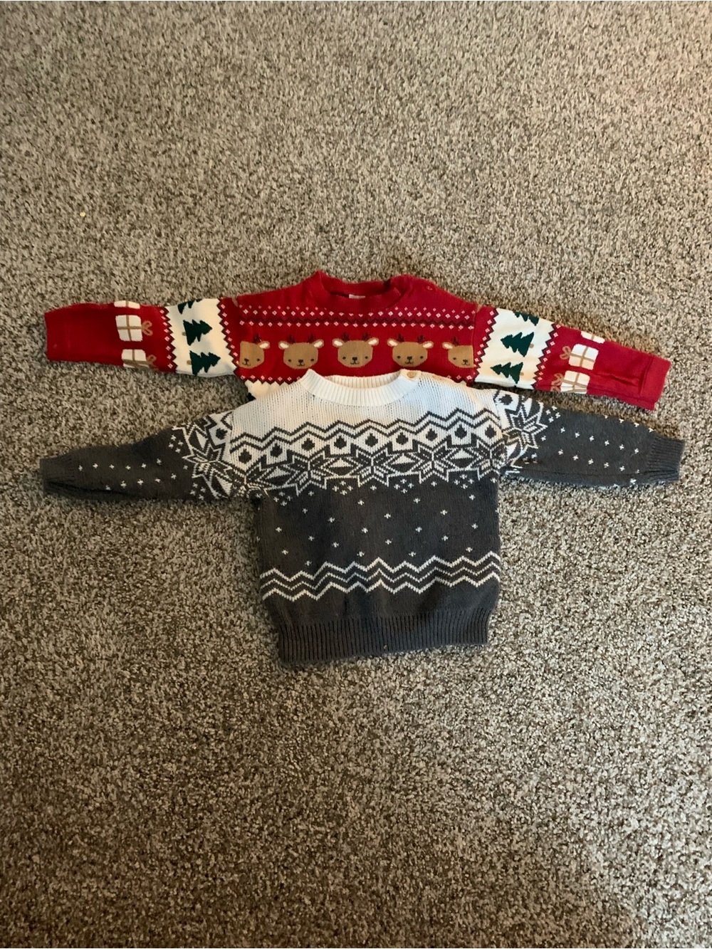 H&M Red Reindeer & Gray Fair Isle Kids Sweater Duo 12-18M Baby